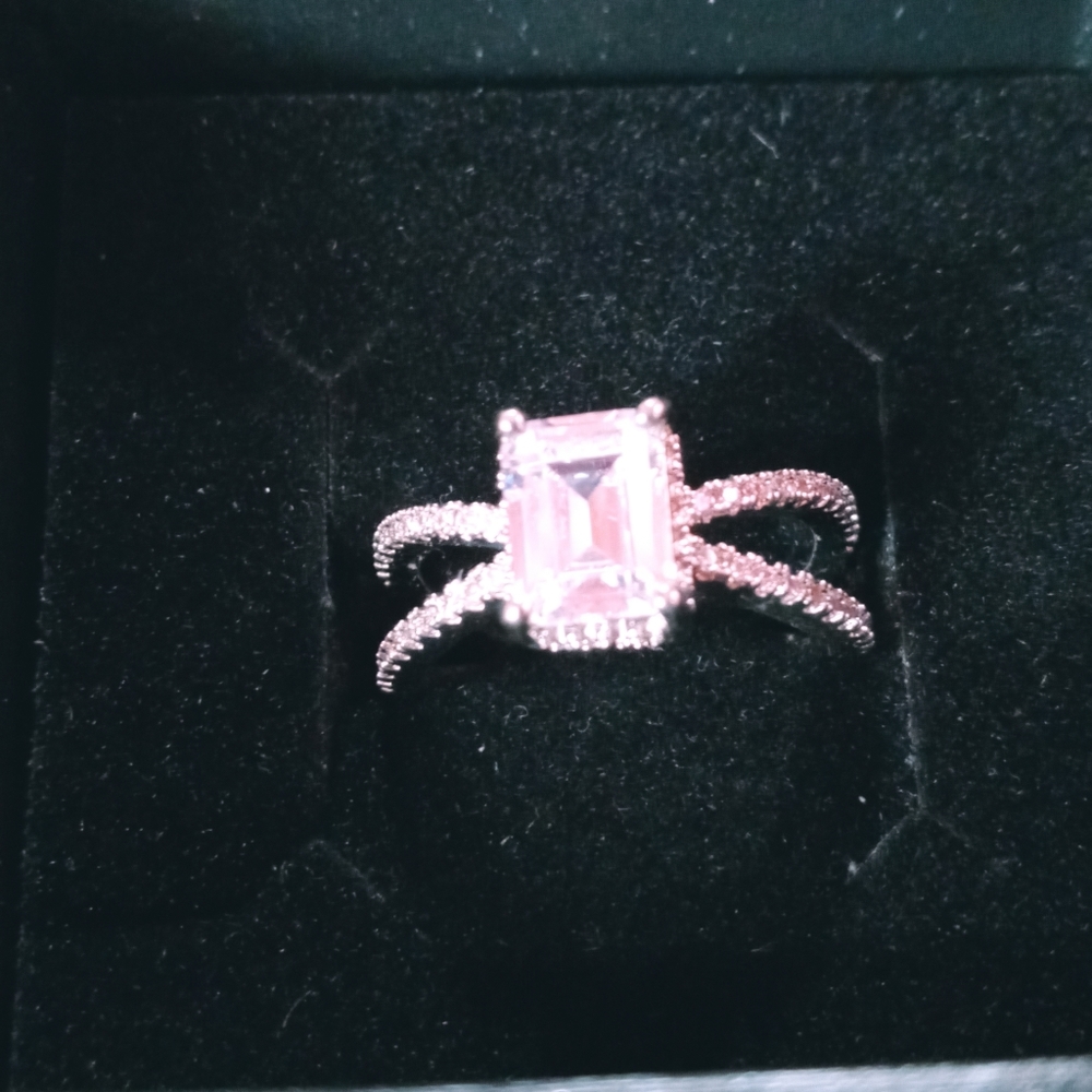 Sterling silver 2 ct total weight White sappire
